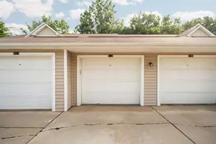 8159 Autumn Woods Tr, Ypsilanti, MI 48198 - Photo 35