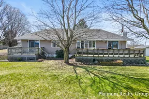 4834 W Elizabeth Dr, Shelby, MI 49455 - Photo 3