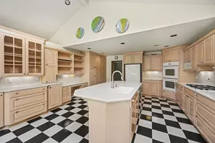 1926 Greenbriar Dr, Portage, MI 49024 - Photo 9