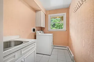 1926 Greenbriar Dr, Portage, MI 49024 - Photo 19