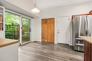 3260 Olde Hickory Pl, Ann Arbor, MI 48104 - Photo 13