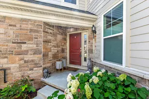 3062 N Spurway Dr, Ann Arbor, MI 48105 - Photo 5