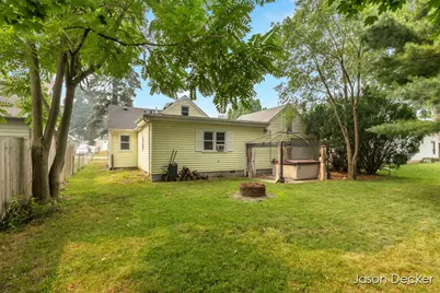 1524 Downey Street, Lansing, MI 48906 - Photo 21