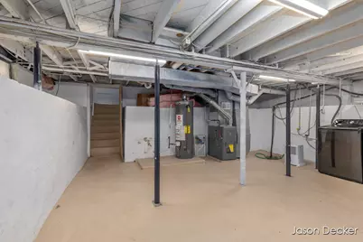 1524 Downey Street, Lansing, MI 48906 - Photo 17