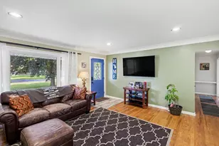 1025 Clausen Ave, Three Rivers, MI 49093 - Photo 7