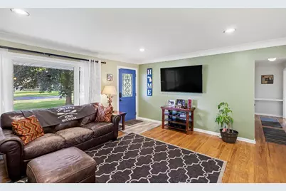 1025 Clausen Avenue, Three Rivers, MI 49093 - Photo 5
