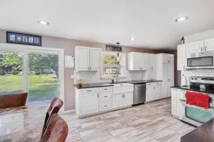 1025 Clausen Ave, Three Rivers, MI 49093 - Photo 9