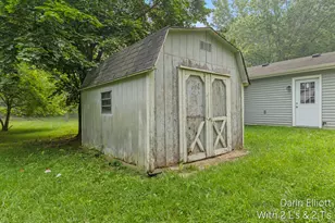 2110 Worden St, Lansing, MI 48910 - Photo 11