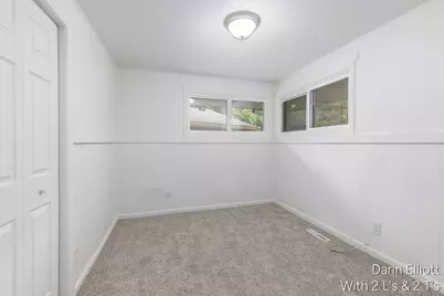 2110 Worden Street, Lansing, MI 48910 - Photo 17