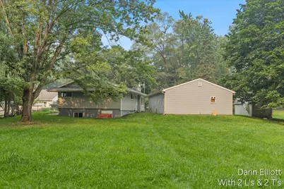 2110 Worden Street, Lansing, MI 48910 - Photo 5