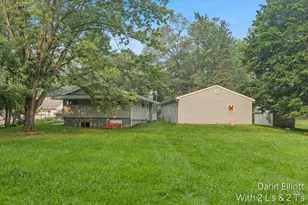 2110 Worden St, Lansing, MI 48910 - Photo 5