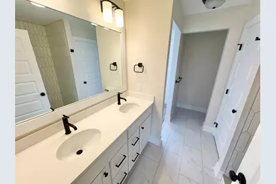 8321 Kettle Oak Drive SE, Alto, MI 49302 - Photo 17