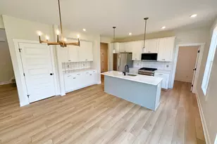 8321 Kettle Oak Dr SE, Alto, MI 49302 - Photo 5