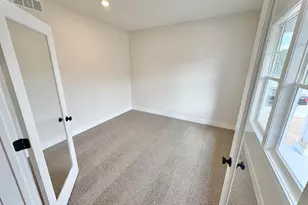 8321 Kettle Oak Dr SE, Alto, MI 49302 - Photo 13