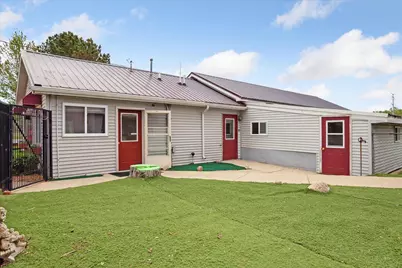 3650 Hogback Road, Fowlerville, MI 48836 - Photo 5
