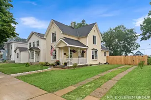 177 W 9th St, Holland, MI 49423 - Photo 1