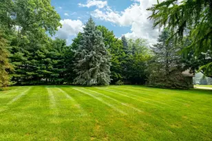 9108 Cambridge Dr, Saline, MI 48176 - Photo 59