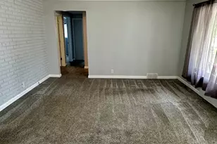 15111 Cameron St, Southgate, MI 48195 - Photo 5