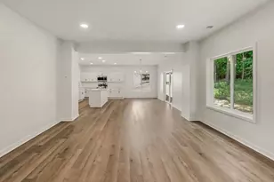 1480 W Valley, Lansing, MI 48906 - Photo 11