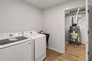 1480 W Valley, Lansing, MI 48906 - Photo 23