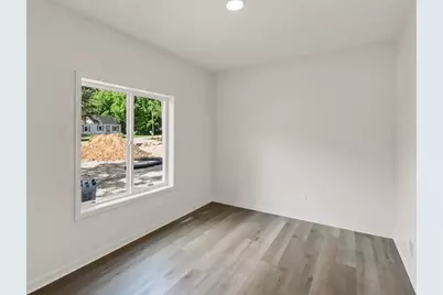 1480 W Valley, Lansing, MI 48906 - Photo 7