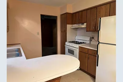 1060 Indiana Avenue, Benton Harbor, MI 49022 - Photo 19