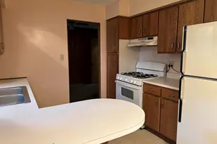 1060 Indiana Ave, Benton Harbor, MI 49022 - Photo 19