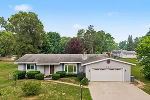 604 Fenton St, Kingsley, MI 49649 - Photo 3