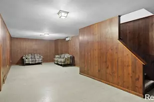 1305 52nd St SE, Grand Rapids, MI 49508 - Photo 15