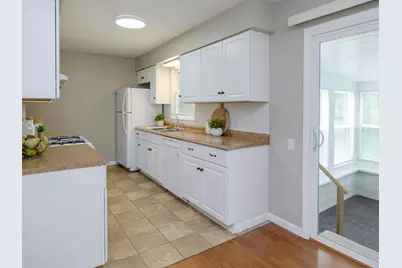 22977 Grandeur Avenue, Mattawan, MI 49071 - Photo 5