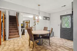 860 E Norton Ave, Muskegon, MI 49444 - Photo 7