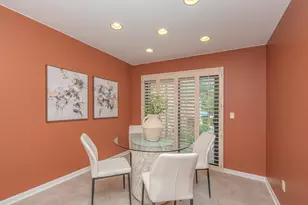 1885 Christy Ct, Rochester, MI 48309 - Photo 13