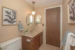 1885 Christy Ct, Rochester, MI 48309 - Photo 41
