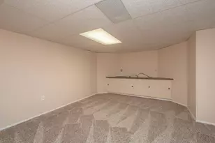 1885 Christy Ct, Rochester, MI 48309 - Photo 53