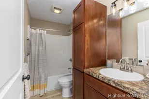 656 Wren Ct, Middleville, MI 49333 - Photo 17