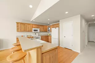 6730 Grand Beach Dr, Brighton, MI 48114 - Photo 17