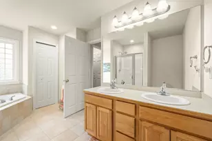 6730 Grand Beach Dr, Brighton, MI 48114 - Photo 23