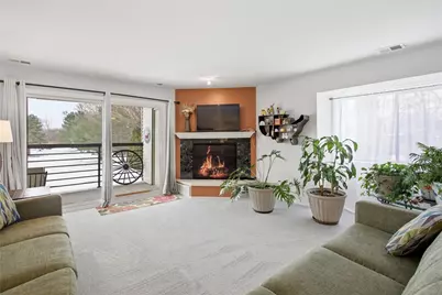 30414 Orchard Lake Road #13, Farmington, MI 48334 - Photo 5