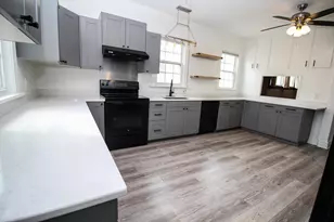 211 N Main St, Three Rivers, MI 49093 - Photo 5
