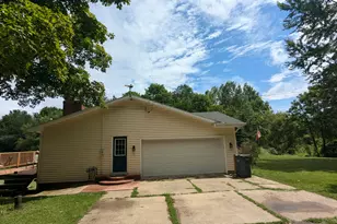 1525 104th St SW, Byron Center, MI 49315 - Photo 93