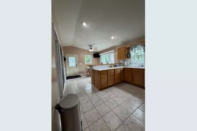 401 W Miller Road, Lansing, MI 48911 - Photo 9