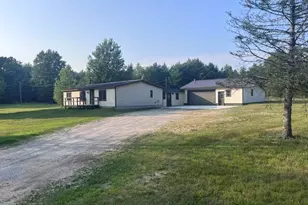 13542 Makinen Rd, Kaleva, MI 49645 - Photo 3