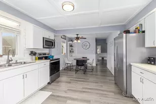 3846 Byron Center Ave SW, Wyoming, MI 49519 - Photo 13