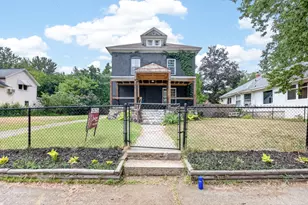66 Magnolia Ave, Battle Creek, MI 49017 - Photo 1
