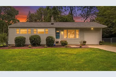1040 Kirk Drive SE, Grand Rapids, MI 49546 - Photo 1