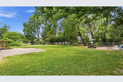 1040 Kirk Drive SE, Grand Rapids, MI 49546 - Photo 23