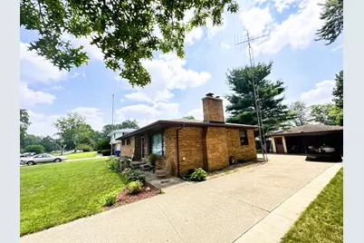 426 Eloise Drive, Benton Harbor, MI 49022 - Photo 3