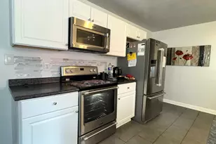 426 Eloise Dr, Benton Harbor, MI 49022 - Photo 23