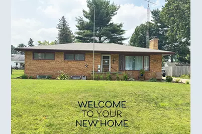 426 Eloise Drive, Benton Harbor, MI 49022 - Photo 1