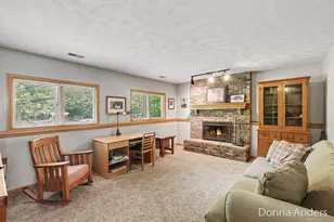 4872 Oakway Ct NE, Grand Rapids, MI 49525 - Photo 23